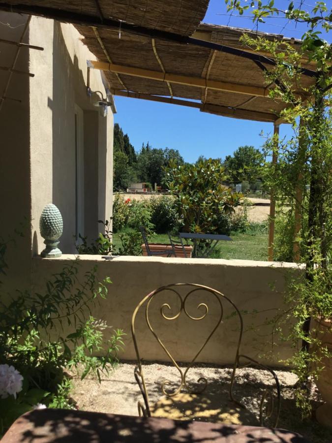 Le Jardin Du Castillon Paradou Bagian luar foto